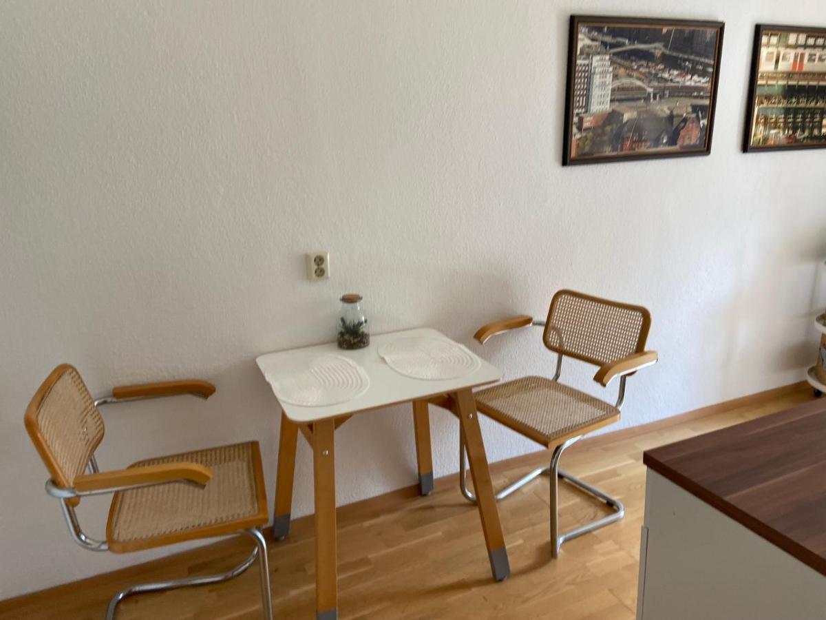 Schoene Ferienwohnung Mit Kostenlosem Parkplatz Cottbus Eksteriør bilde